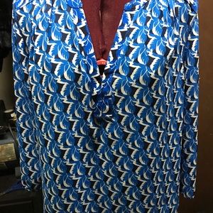 5 Blouses NYDJ pleat back shirts size small